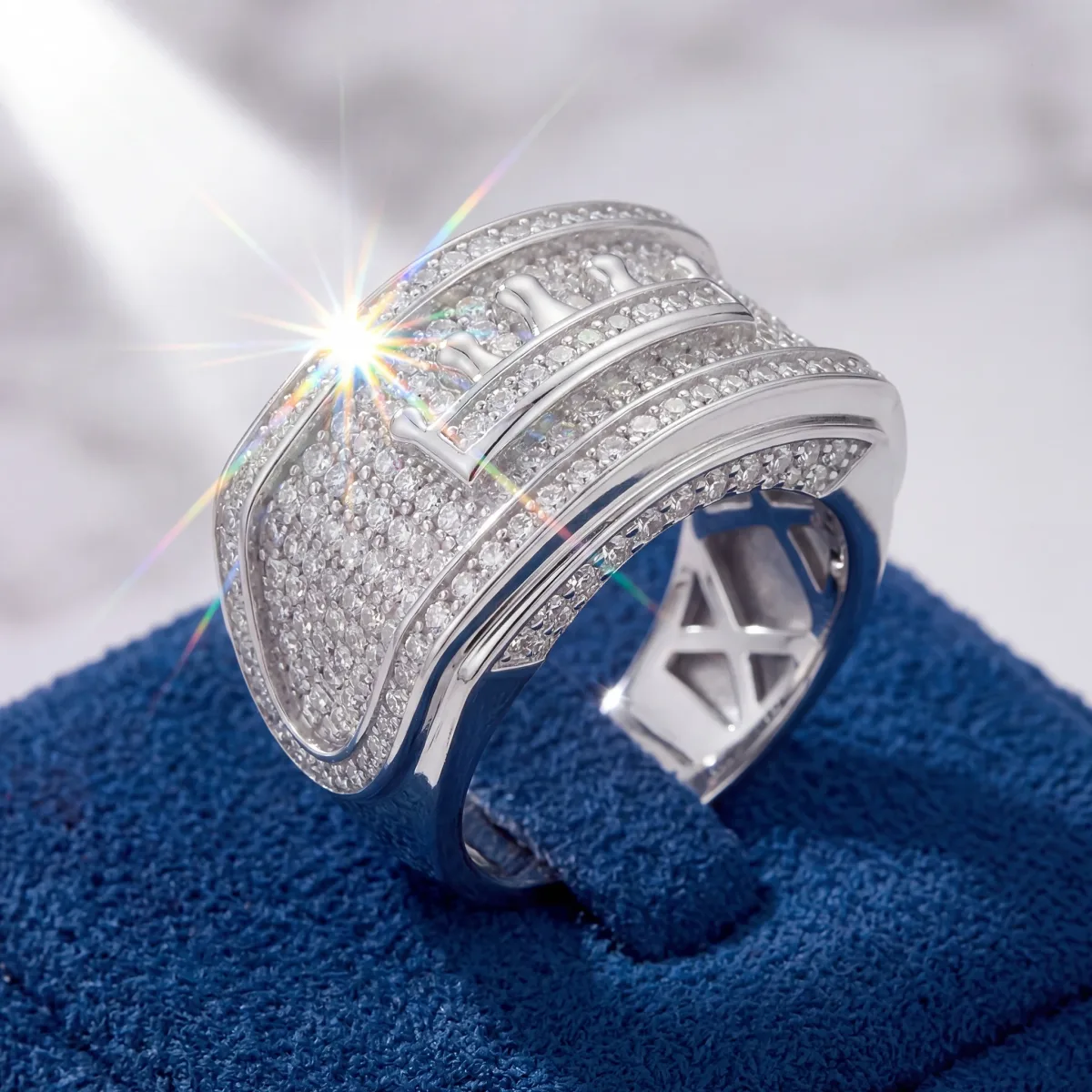 Bague couronne à zircons cubiques pour homme