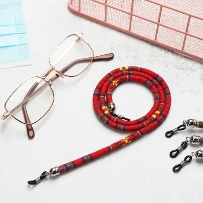 Chaîne de lunettes en perles colorées – image 2