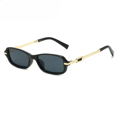 Lunettes de soleil œil de chat vintage